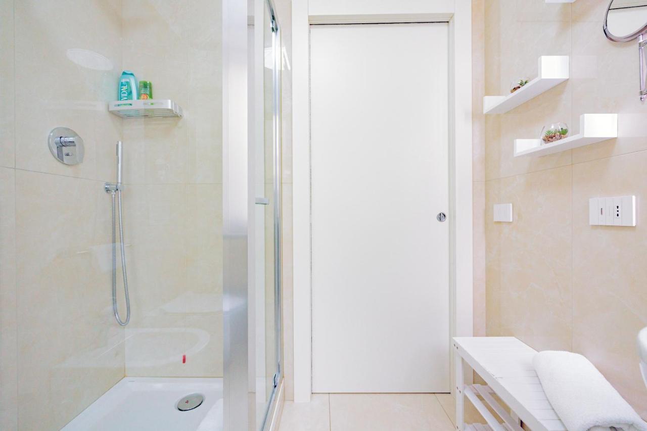La Casa Di Alessia Nel Centro Di Como - Alessiatravelling Extérieur photo